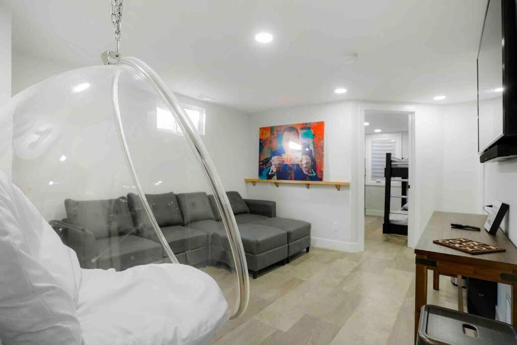 Vila Sleeps 16 - 15 Min/Downtown, 10 Min/Medical Center Aurora Exteriér fotografie