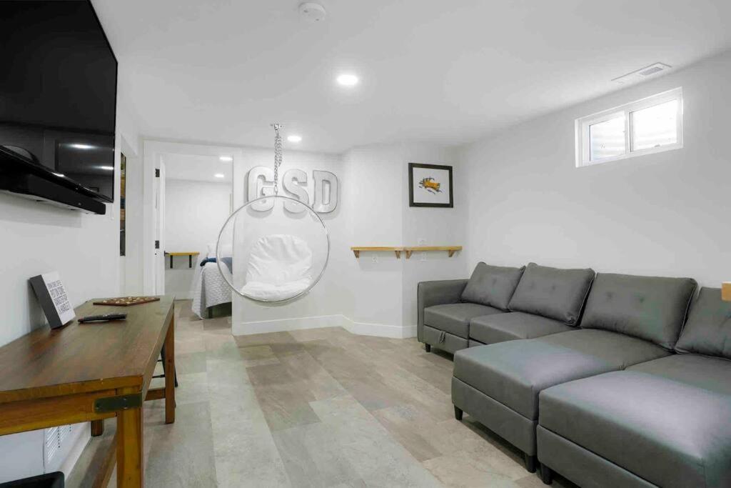 Vila Sleeps 16 - 15 Min/Downtown, 10 Min/Medical Center Aurora Exteriér fotografie